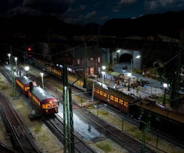 Plastico ferroviario "Studio e Lavoro" treni notte